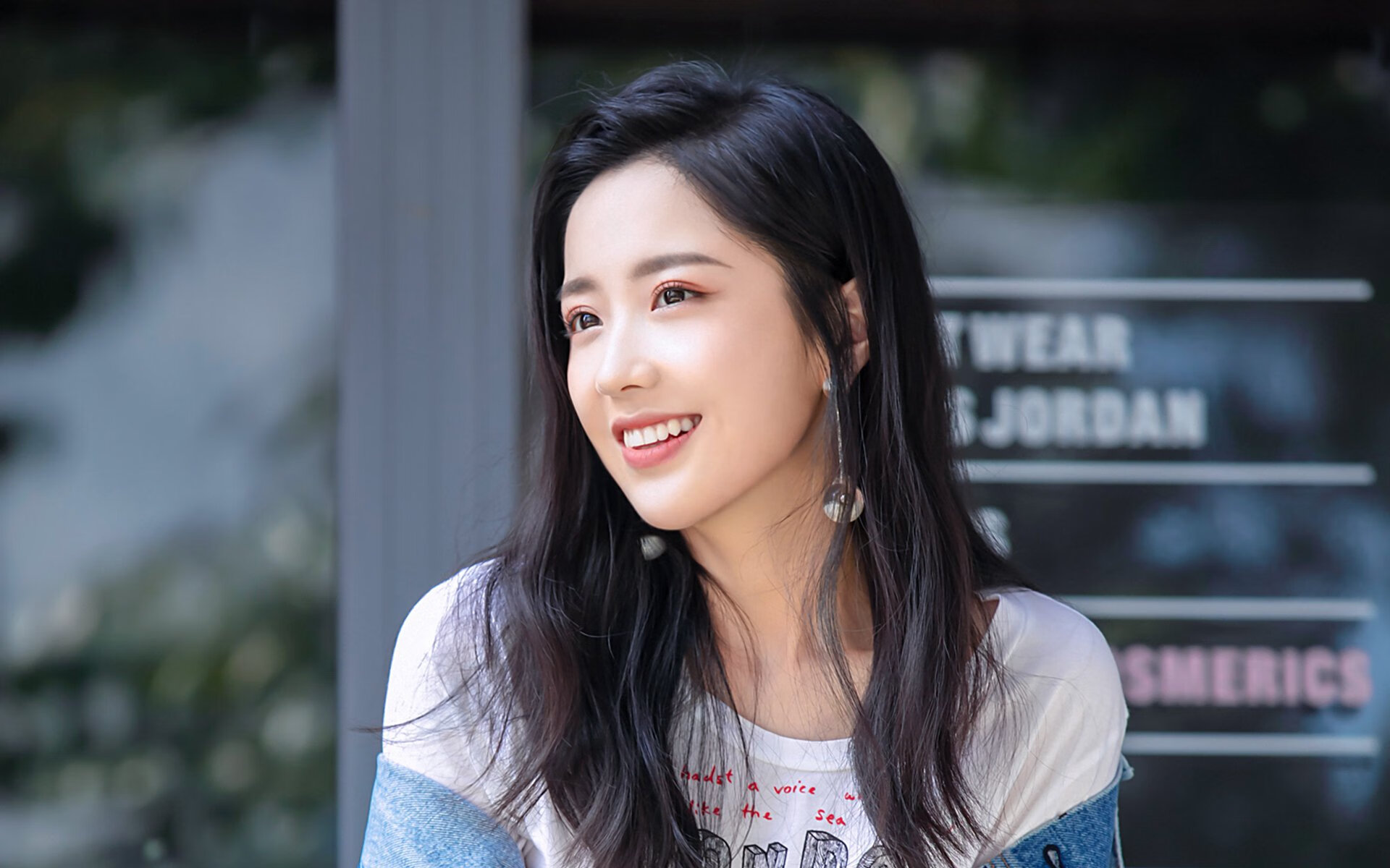 随机英超绝杀，球员采访透露心声，英超赛后采访