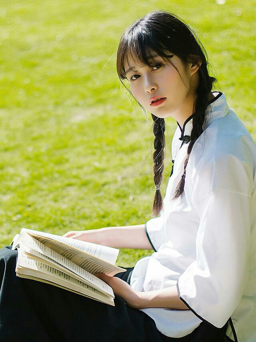 随机西甲赛场明星云集，精彩表现令人难以忘怀，西甲足球明星有哪些