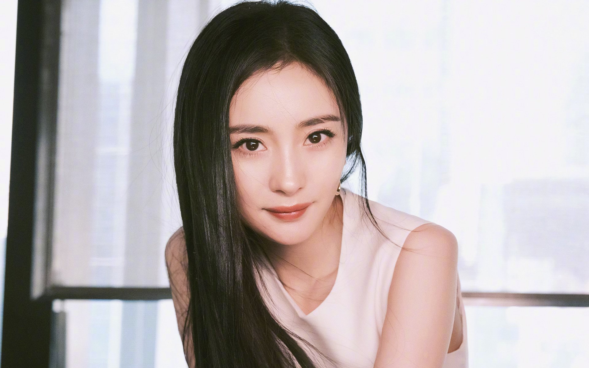 随机老鹰球迷痴狂庆祝 悍然挑战现行规则，老鹰nba