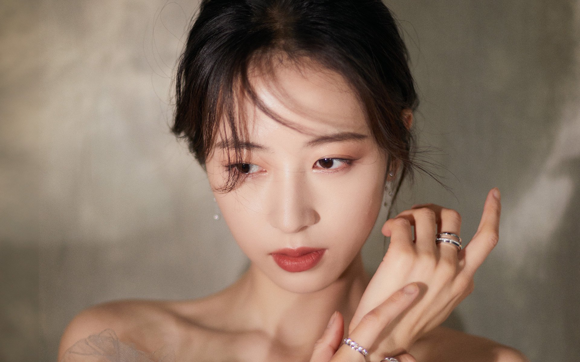 爱游戏app下载-跳水动作标准希腊成功晋级，希腊跳水运动员